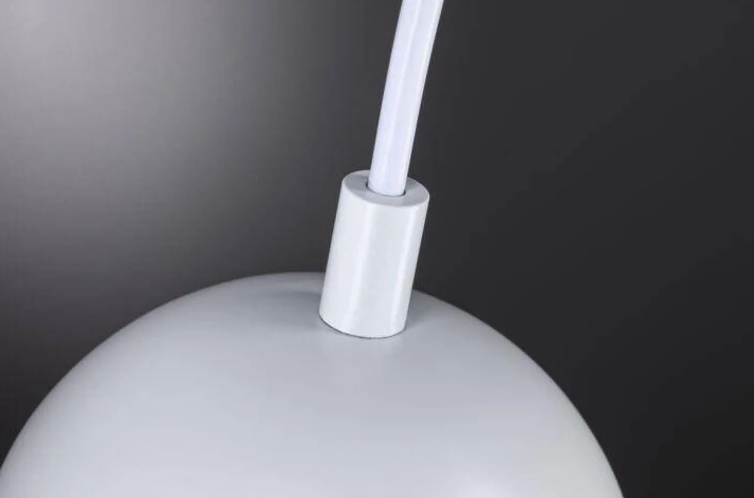 Biała lampa wisząca nad wyspą w kuchni (PL76993) - PAULMANN