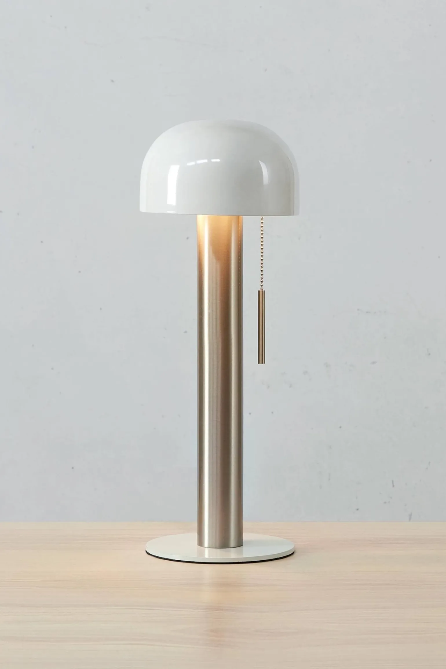 COSTA Table 1L Satin Nickel/White (108577) Markslojd