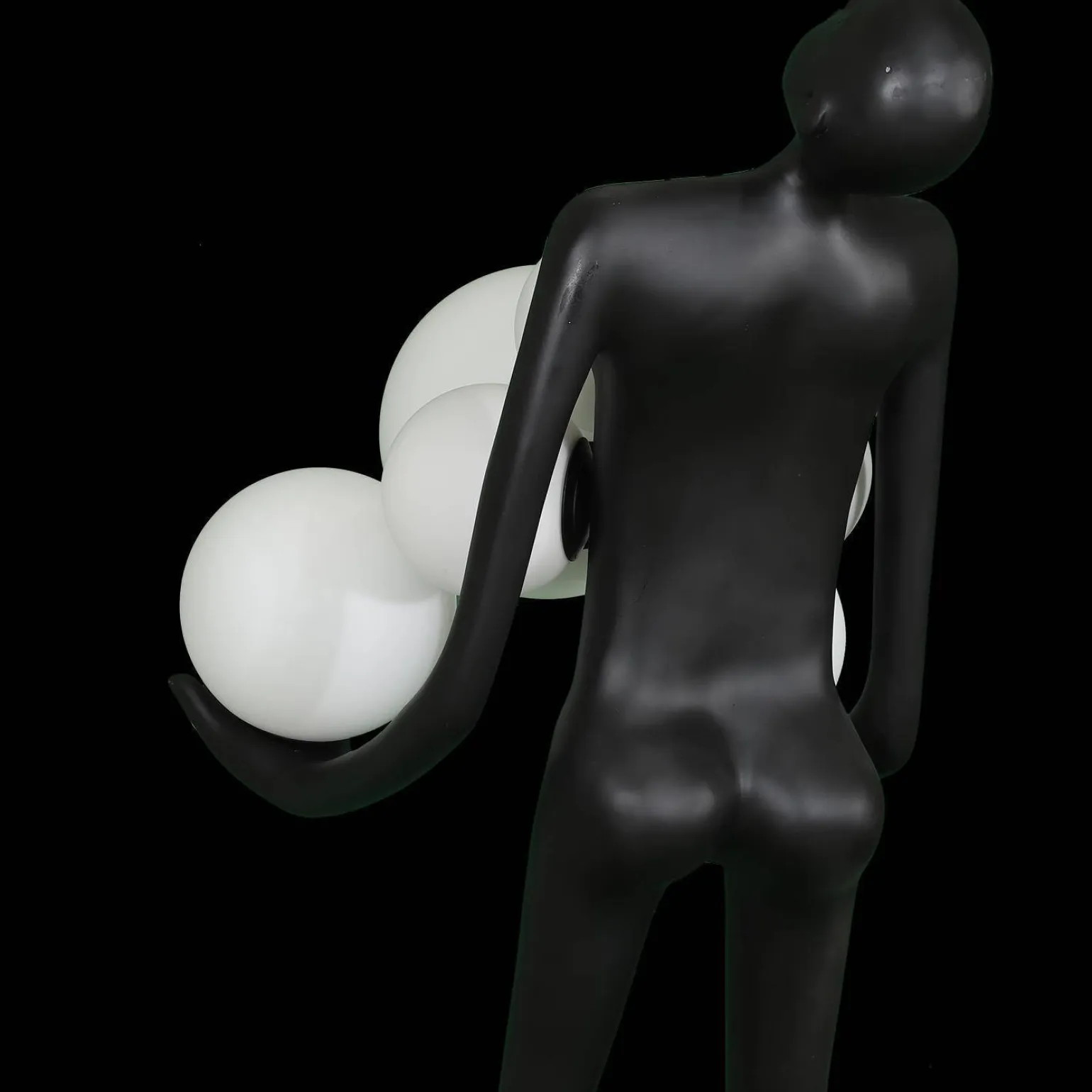 Designerska czarna lampa podłogowa WOMAN 180 cm (F9312) - Step into Design