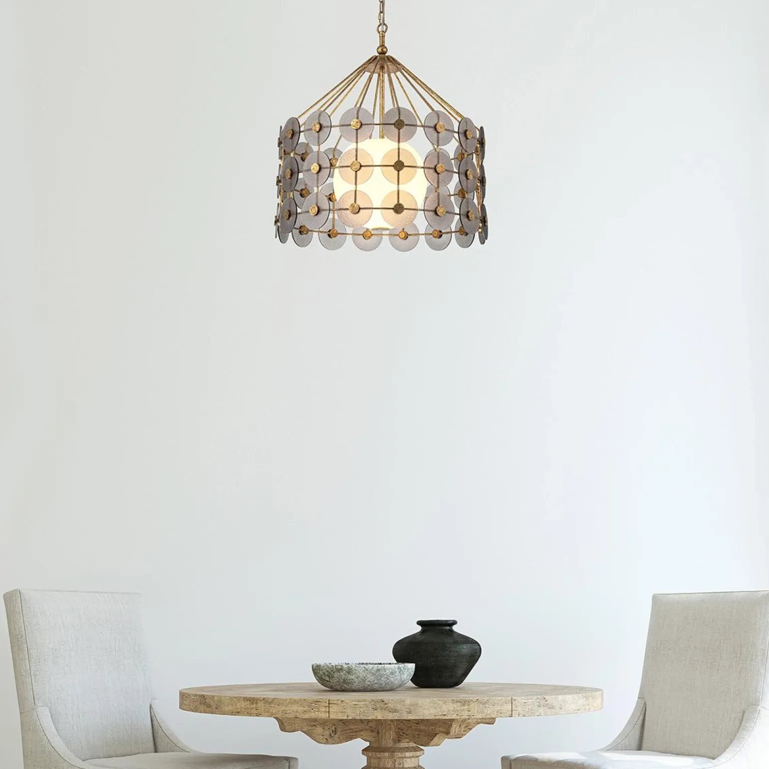 Efektowna lampa wisząca Meridian - 3 źródła światła - Przecierane złoto (QN-MERIDIAN-3P-DG) - Quintiesse