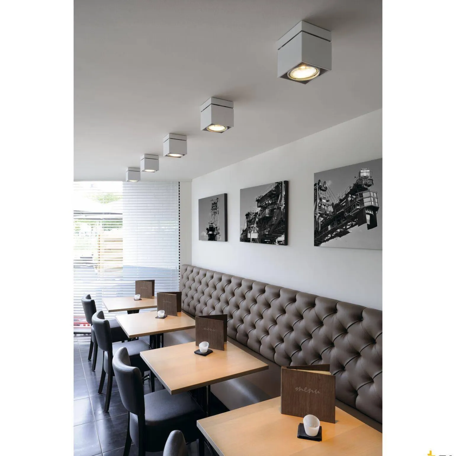 KARDAMOD, lampa sufitowa, jednopunktowa, QPAR111, kwadratowa, biała, maks. 75W (117101) - SLV