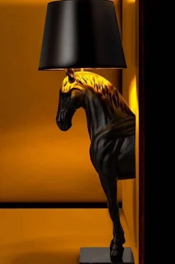 Lampa podłogowa KOŃ HORSE STAND S czarna - włókno szklane (JB001S) - King Home