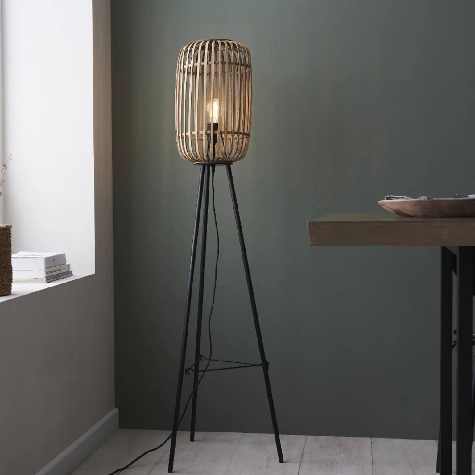 Lampa Podłogowa Mathias (101774) Endon