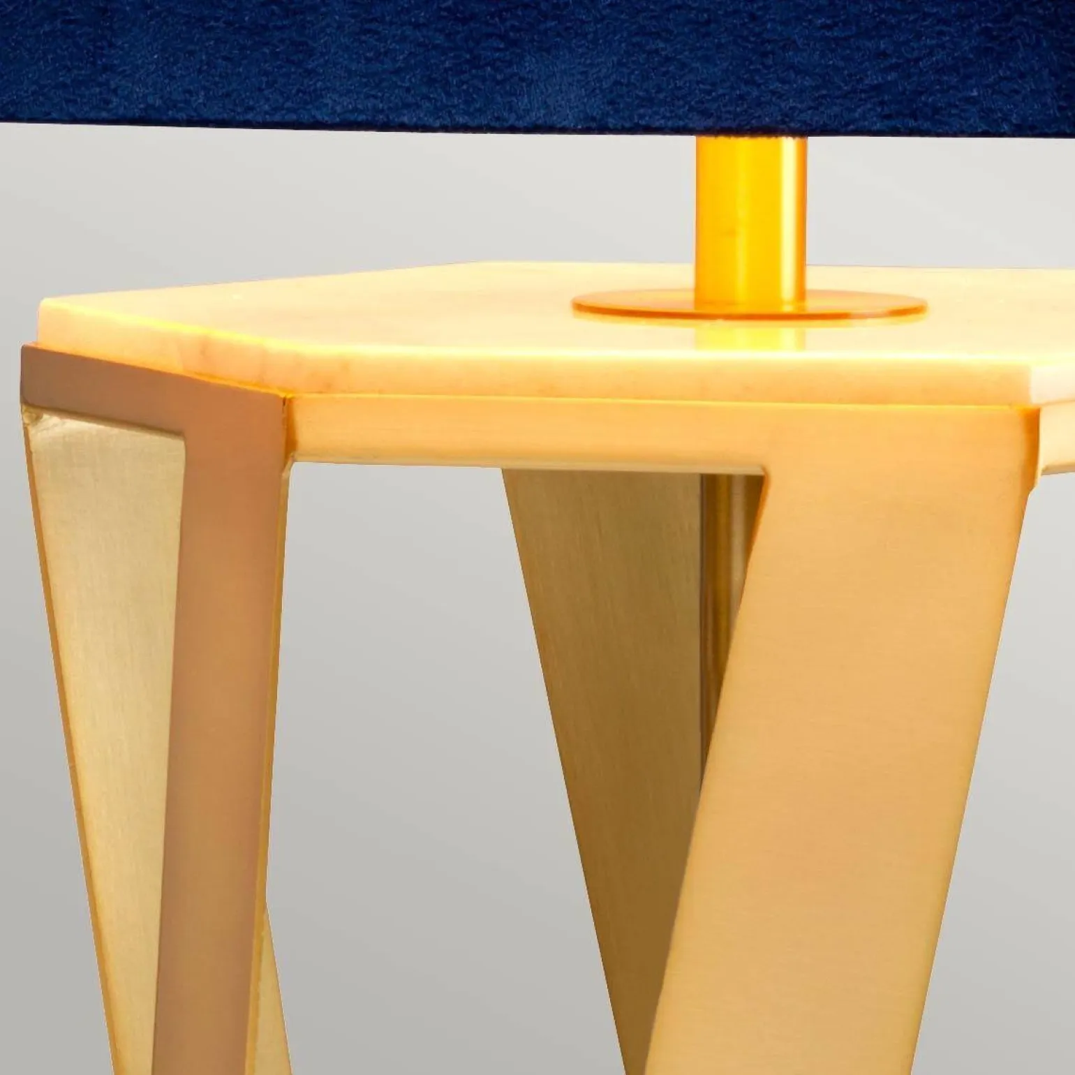 Lampa stołowa Apollo (APOLLO-TL) - Elstead Lighting