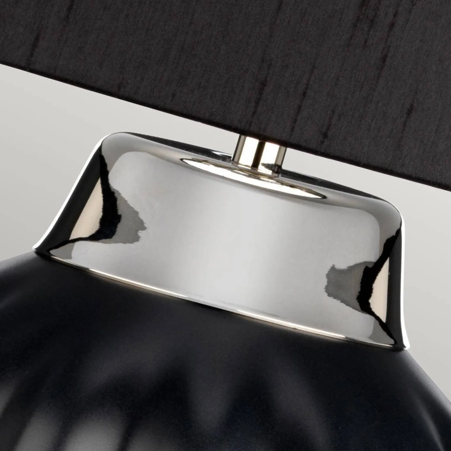 Lampa stołowa Bexley - 1 źródło światła - Czarna/ Polerowany nikiel (QN-BEXLEY-TL-BKPN) - Quintiesse