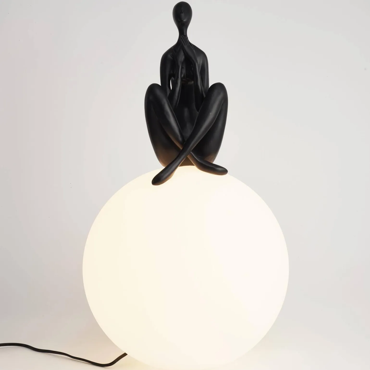 Lampa stołowa WOMAN-3 czarna 35 cm (ST-6020-C black) - Step into Design