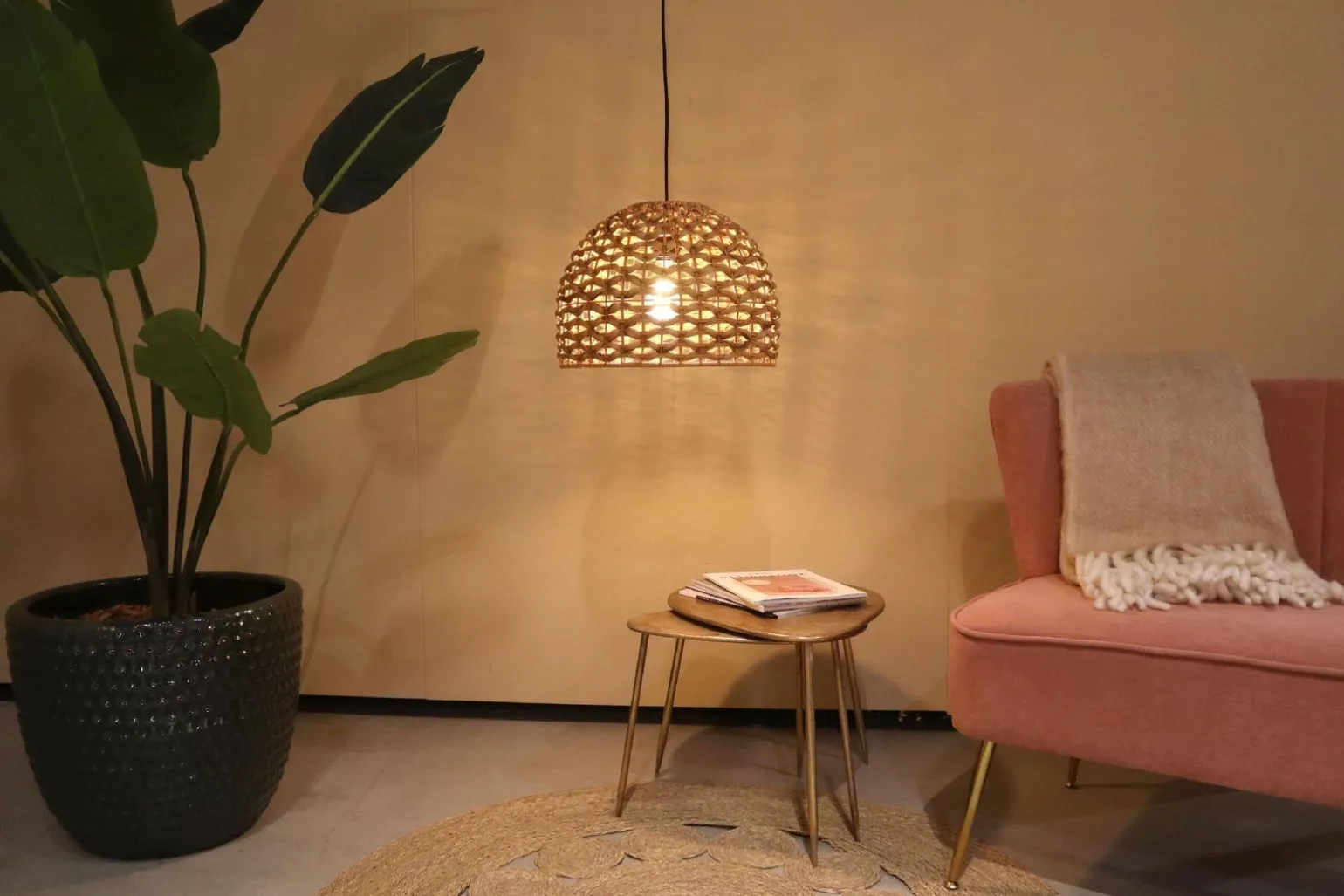 Lampa wisząca Boho ażurowa Hiacynt wodny 46x46x134cm (55874-017) - DIJK