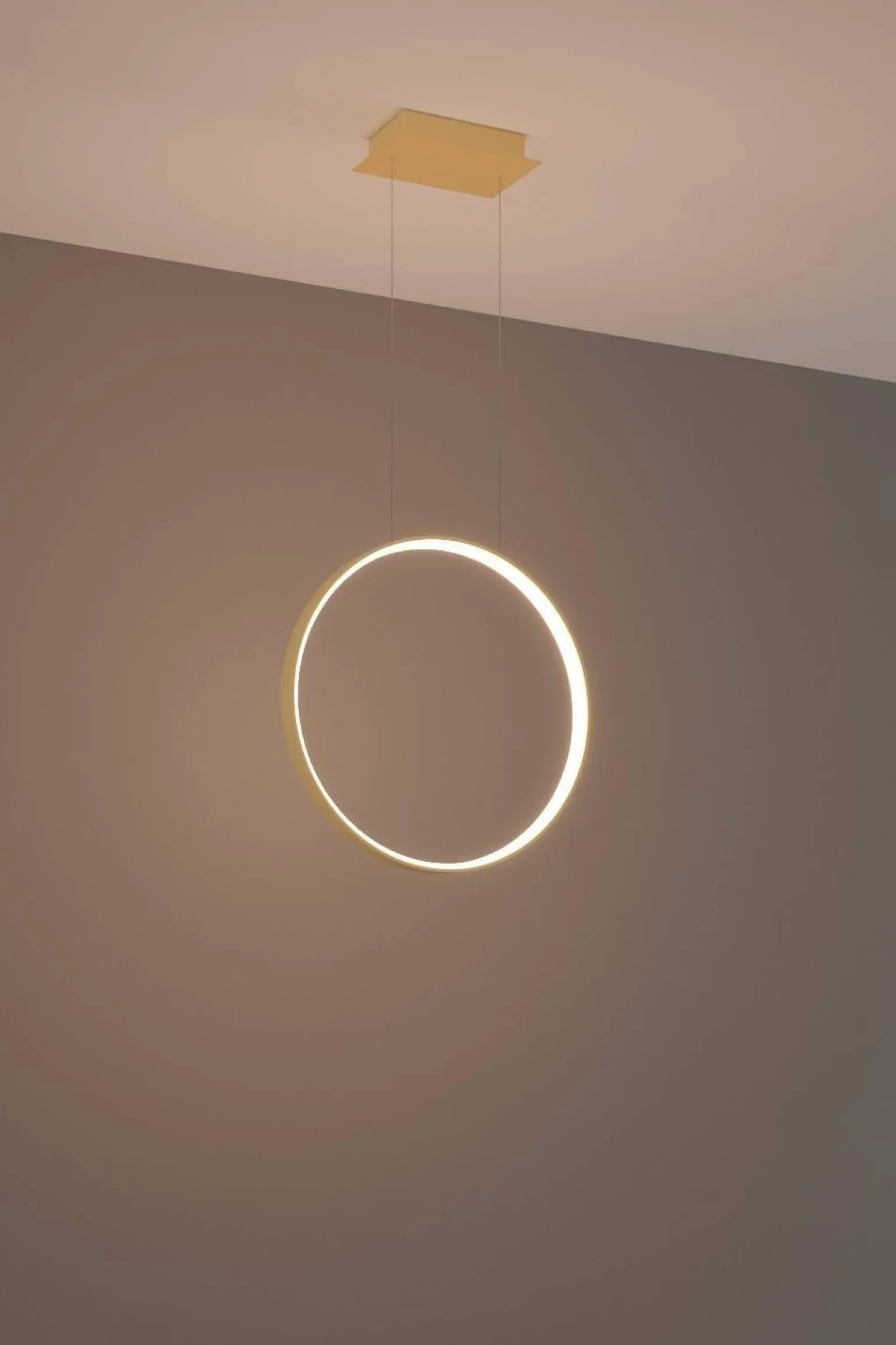 Lampa wisząca RIO 55 złota LED 3000K (TH.220) - Thoro Lighting