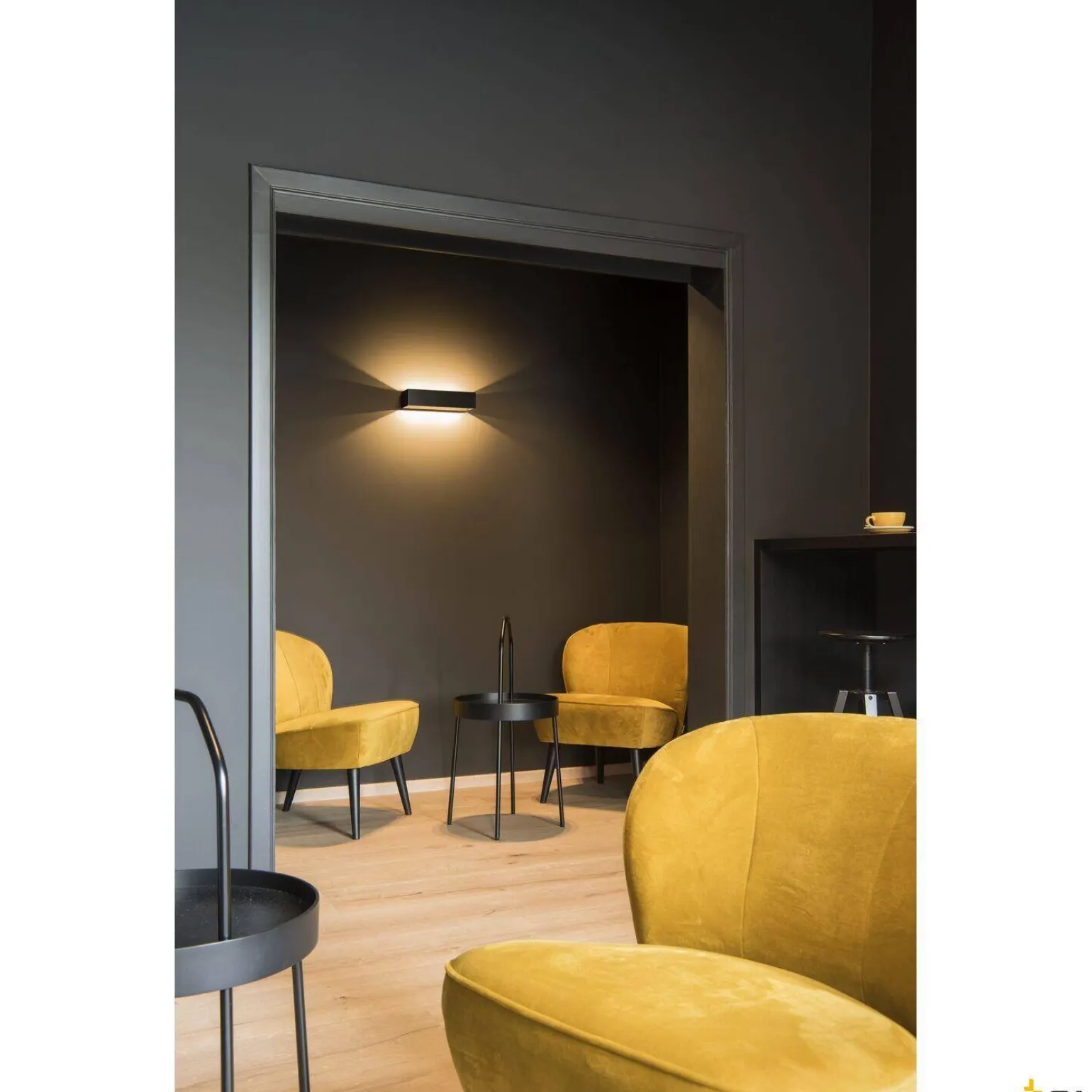 LOGS IN L, lampa ścienna natynkowa LED indoor, kolor czarny/złoty, 2000-3000K, DIM-TO-WARM (1002928) - SLV