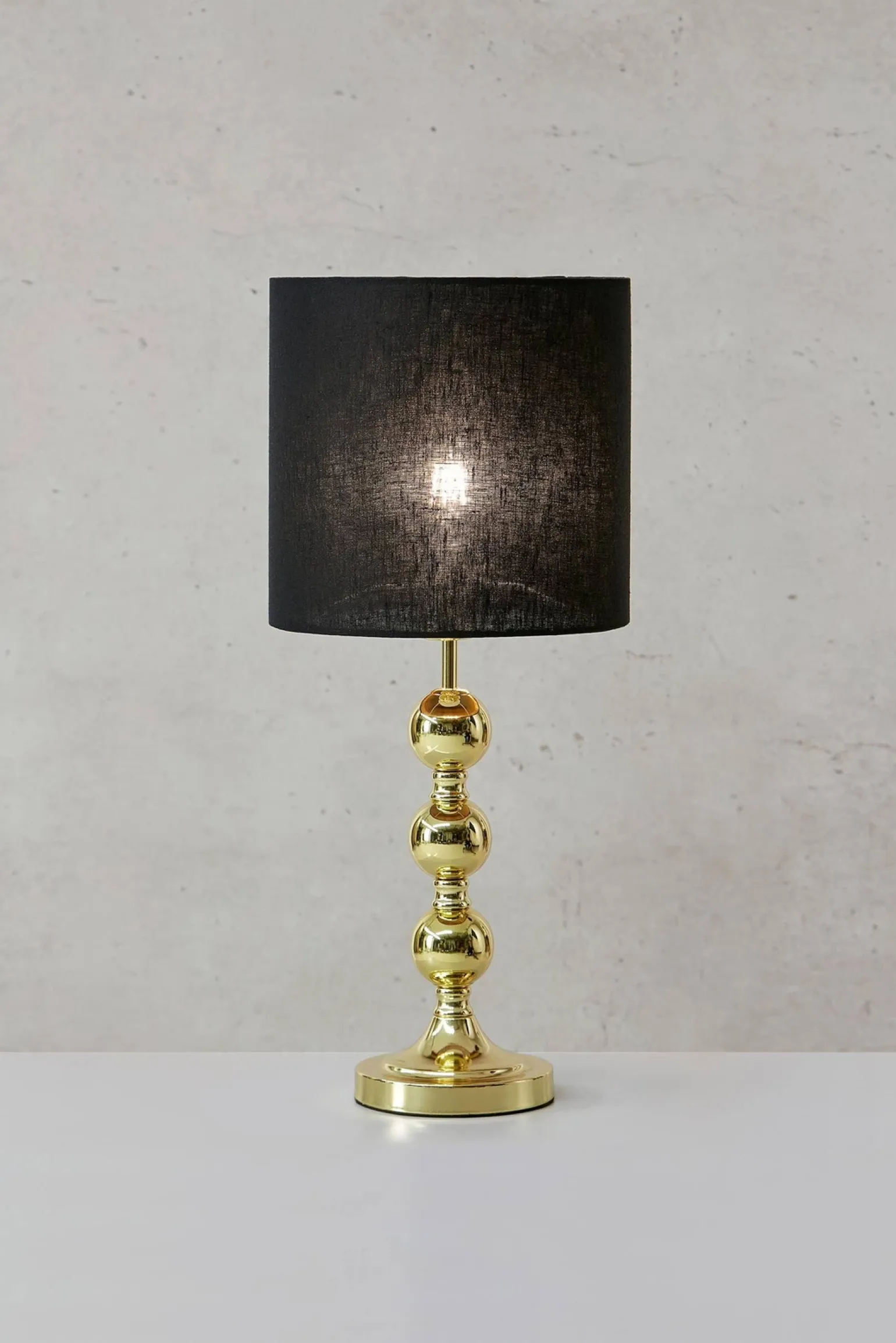 OCTO Table 1L Brass/Black (108574) Markslojd