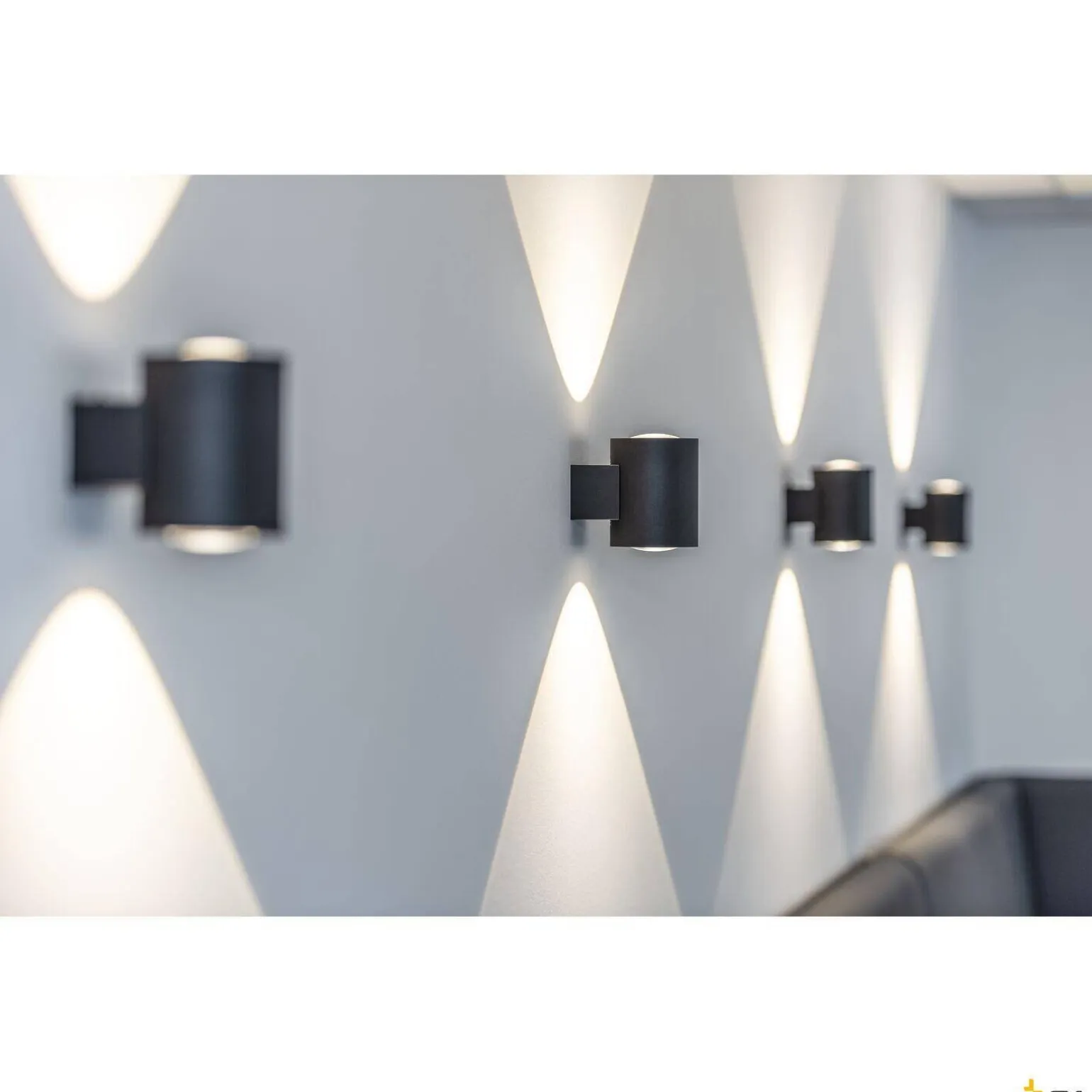 OCULUS UP/DOWN WL, wewnętrzna oprawa ścienna LED, czarna, 2000-3000 K (1004670) - SLV