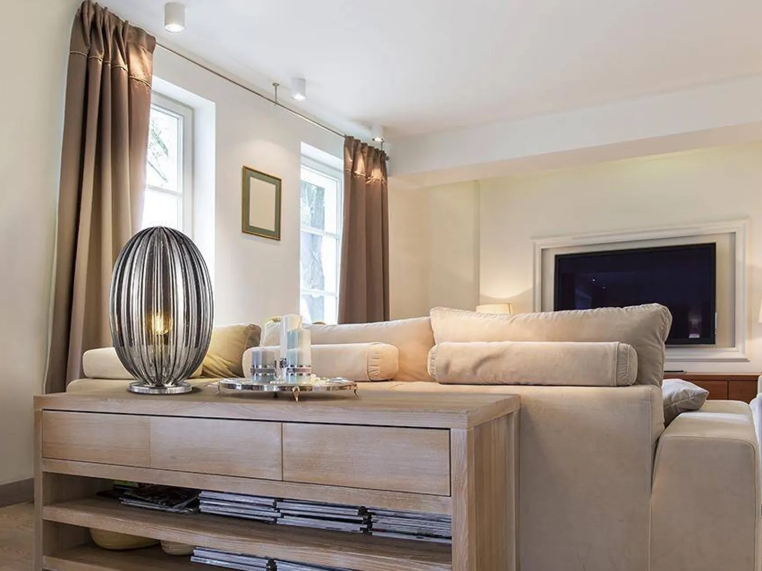 Ovila lampa stołowa (752695) - Schuller