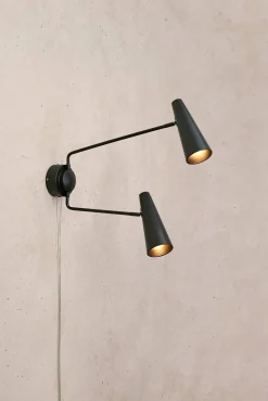 PEAK Wall 2L Black (108690) Markslojd