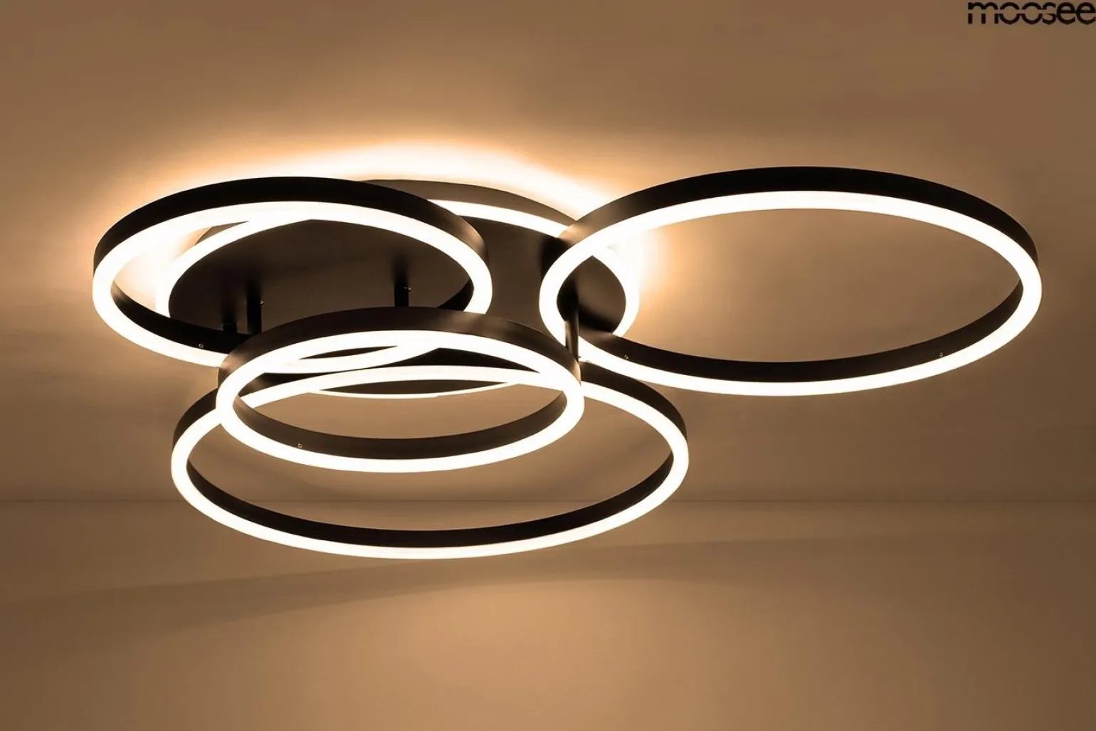 Plafon z pilotem i timerem RINGS 5 czarna (MSE1501100505) - Moosee