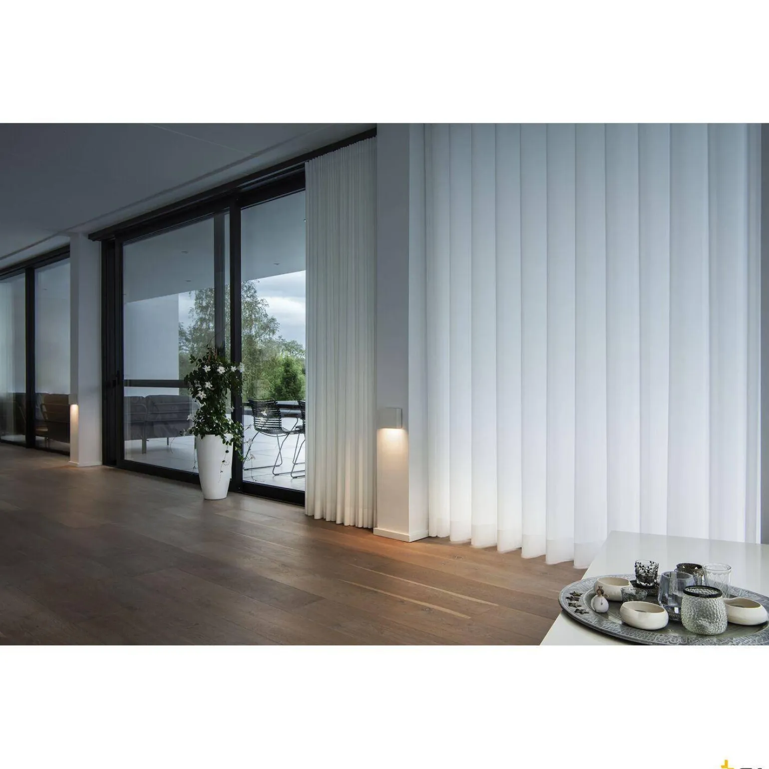 QUAD FRAME 14, lampa ścienna natynkowa LED indoor, kolor biały, przełącznik CCT 2700/3000K (1003467) - SLV