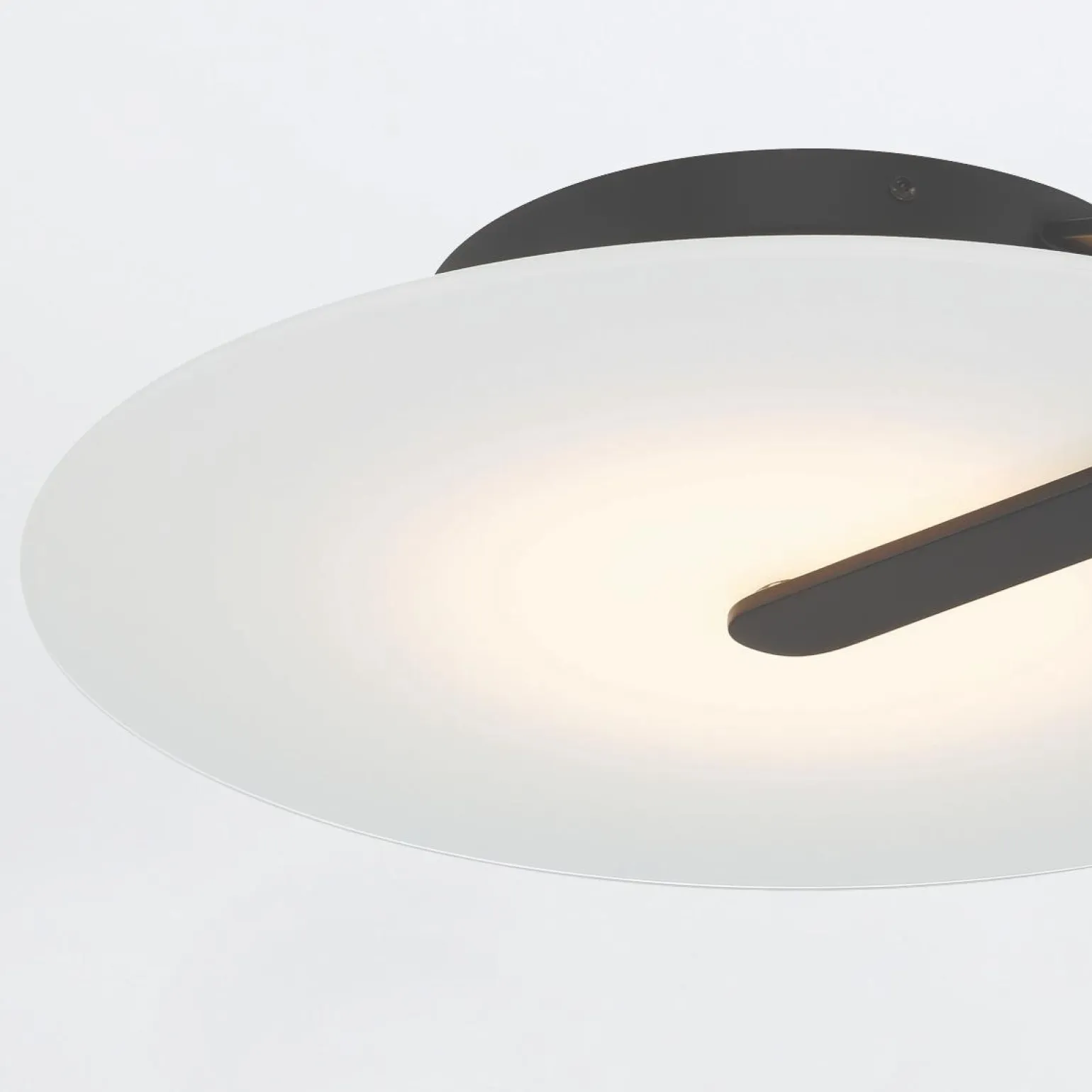 Średni plafon / kinkiet Nuvola - Matowa czerń (QN-NUVOLA-F-M-BK) - Quintiesse