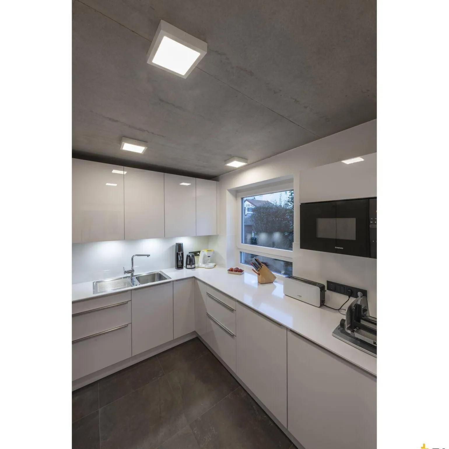 SENSER 18 CW, wewnętrzna oprawa ścienna i sufitowa natynkowa LED, prostokątna, biała, 4000 K (1004705) - SLV